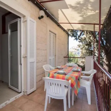 Appartamento Boguvila - Two-bedroom Economy With Terrace A5 - St San Pietro di Brazza